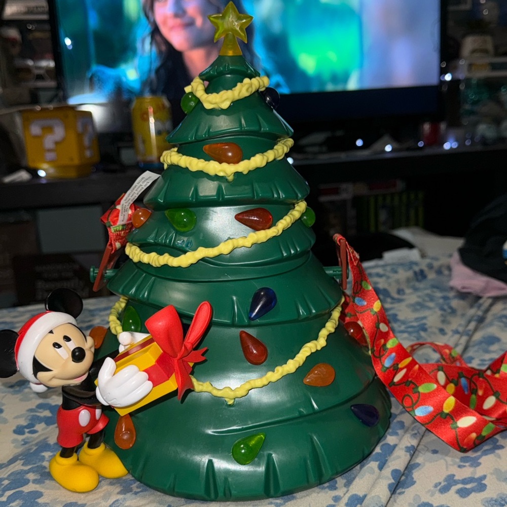 Disneyland green Christmas tree light up popcorn bucket from 2021